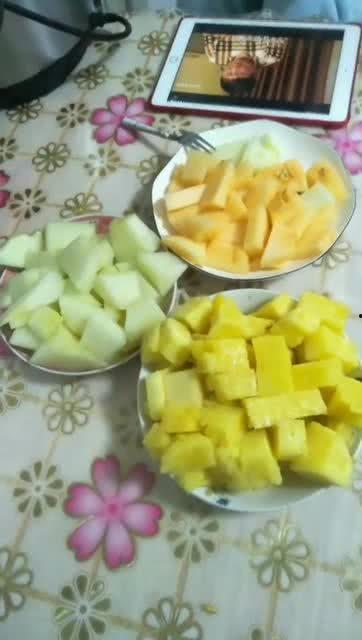 爆料美食记视频,探寻地道风味背后的故事  第1张